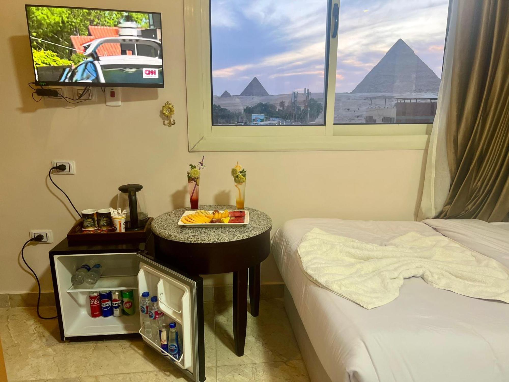 Nun Pyramids Hotel Kafret el-Gabal Extérieur photo
