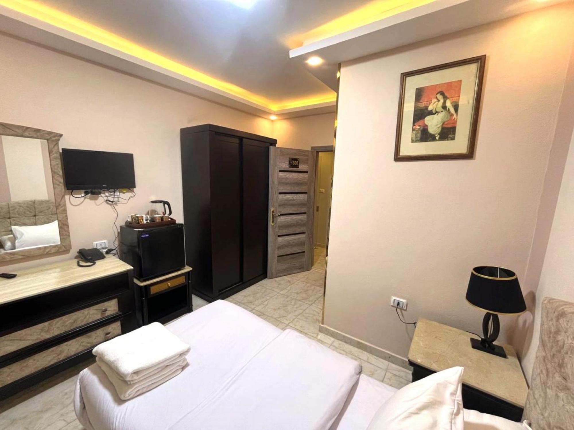 Nun Pyramids Hotel Kafret el-Gabal Chambre photo