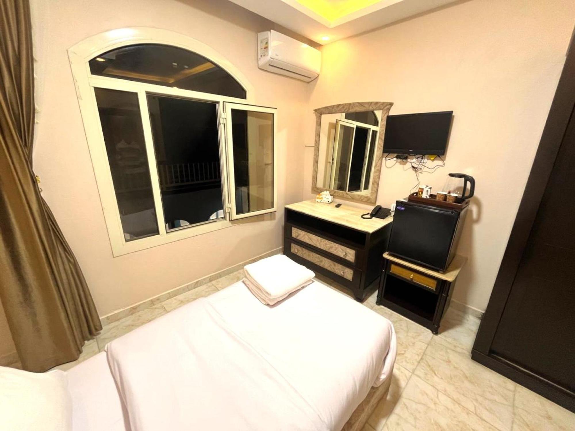 Nun Pyramids Hotel Kafret el-Gabal Extérieur photo