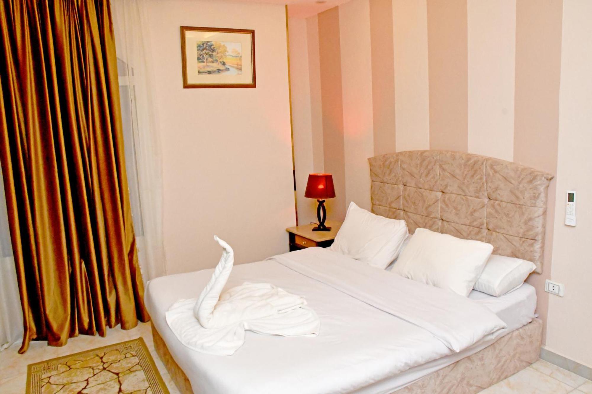 Nun Pyramids Hotel Kafret el-Gabal Chambre photo