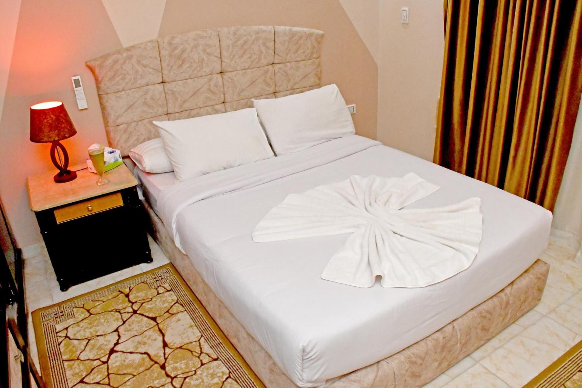 Nun Pyramids Hotel Kafret el-Gabal Chambre photo