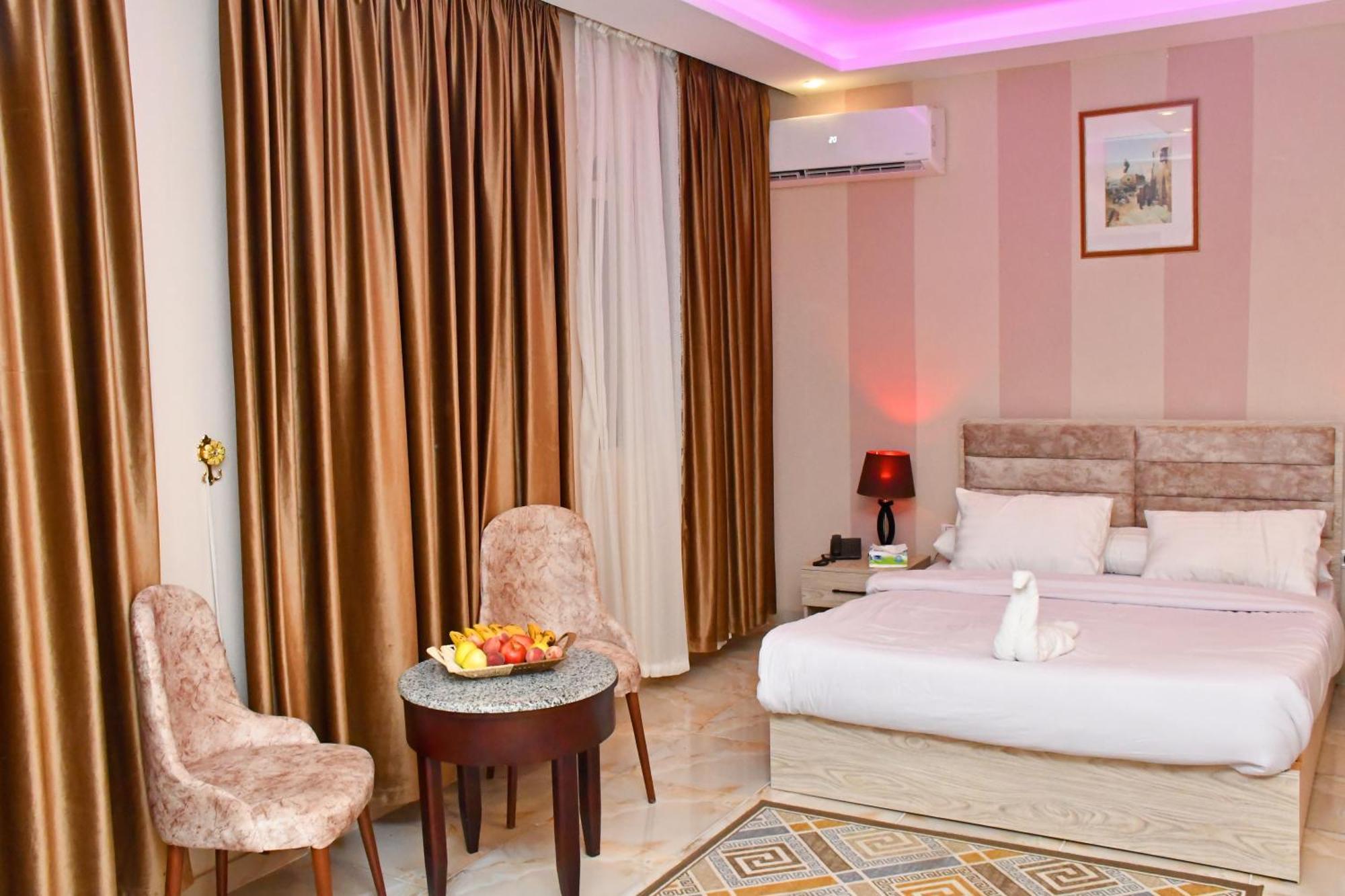 Nun Pyramids Hotel Kafret el-Gabal Chambre photo
