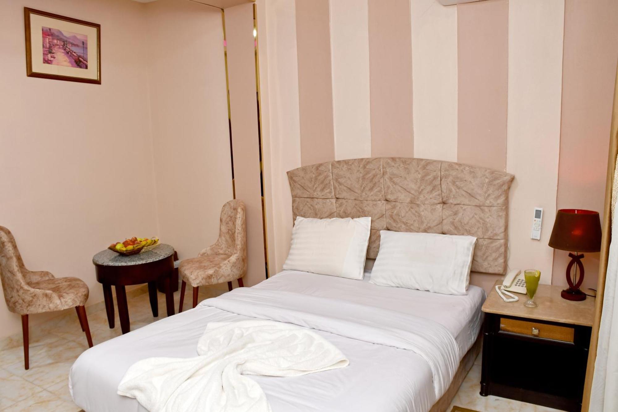 Nun Pyramids Hotel Kafret el-Gabal Chambre photo