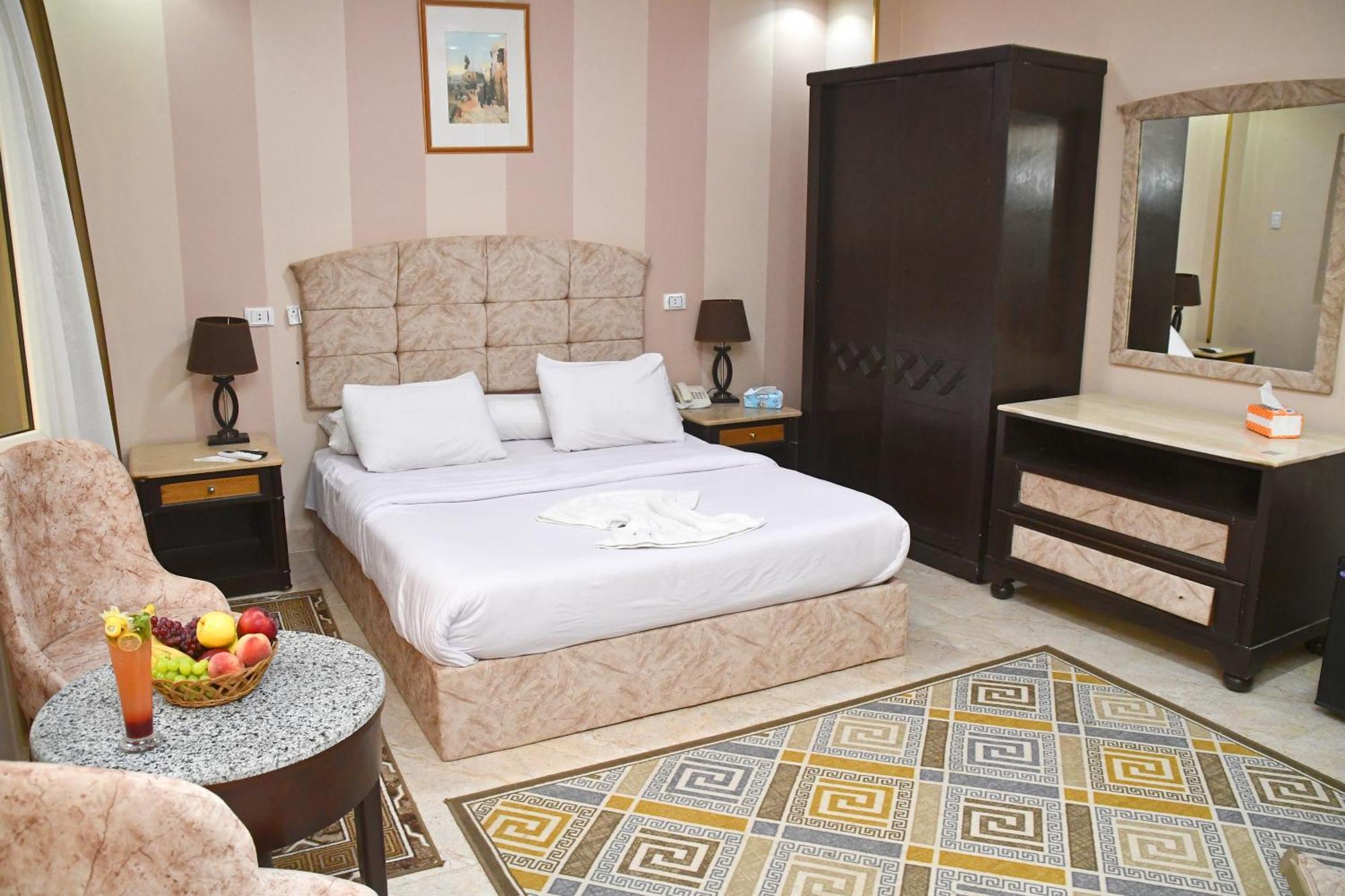 Nun Pyramids Hotel Kafret el-Gabal Chambre photo